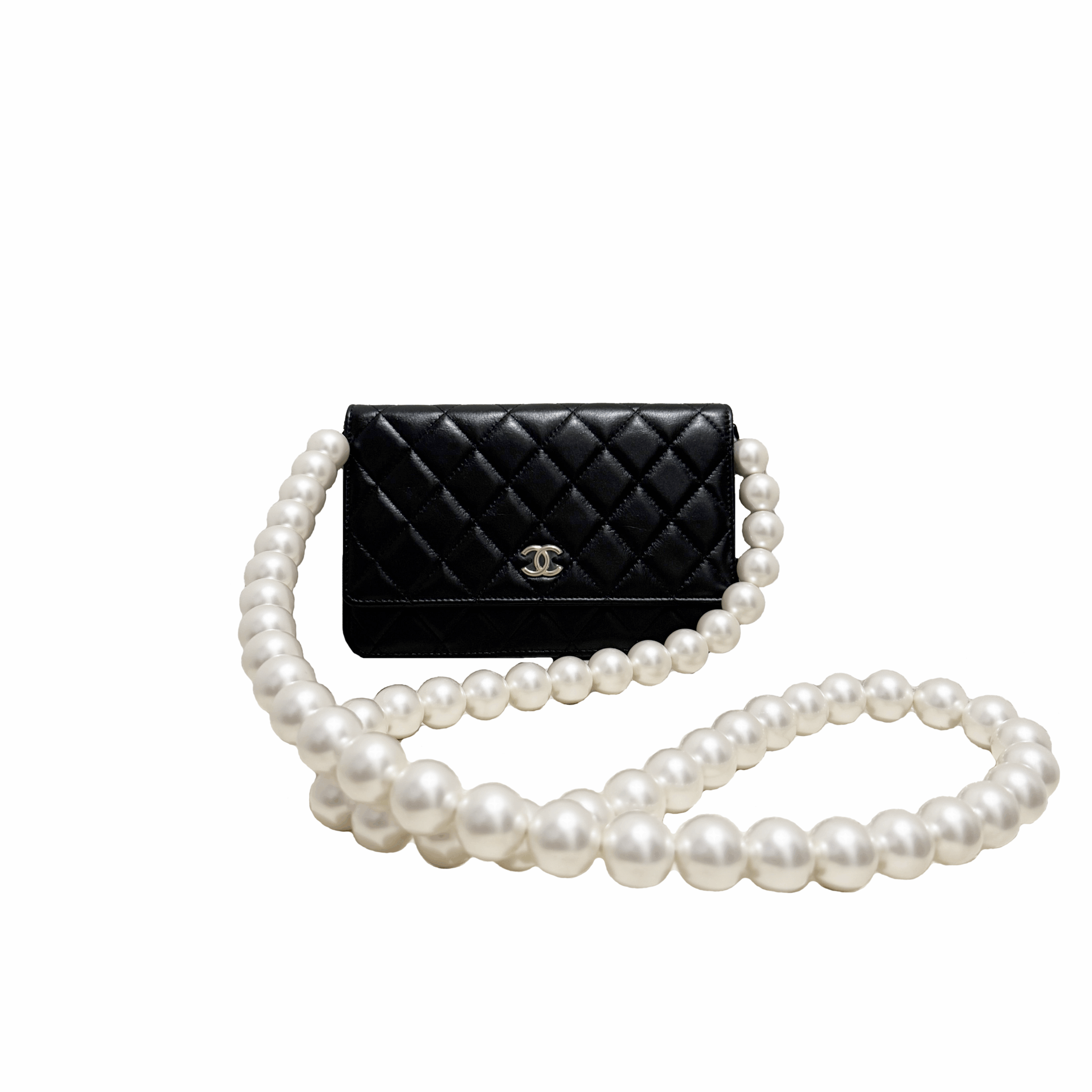 シャネル　ココマーク　マトラッセ　パール　ショルダーチェーンウォレット　黒　AP2579